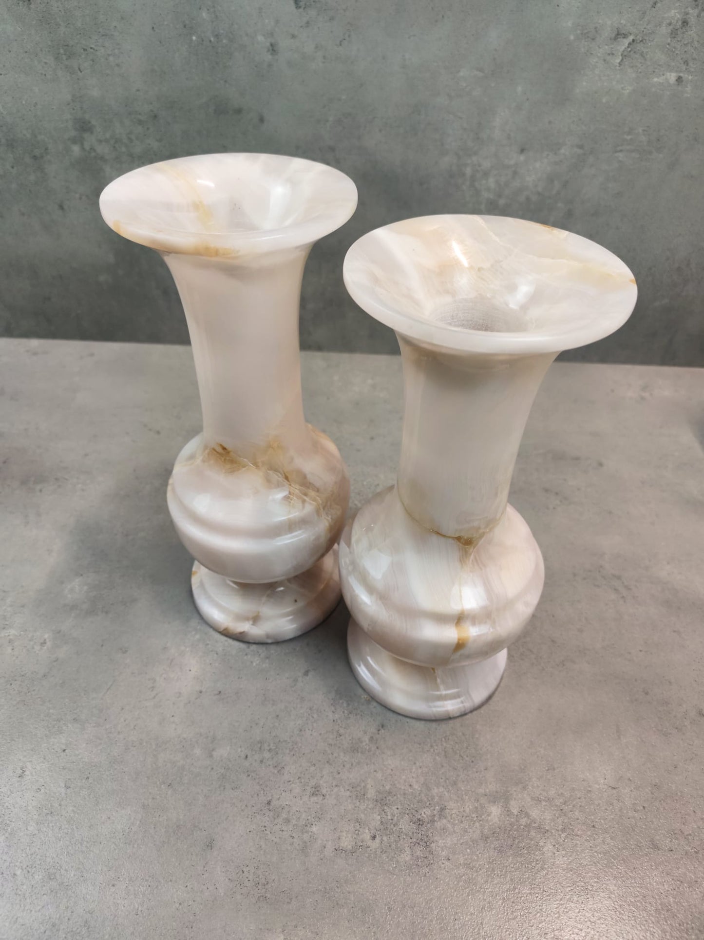 Onyx Marmor Alabaster Vase "LUMINA"